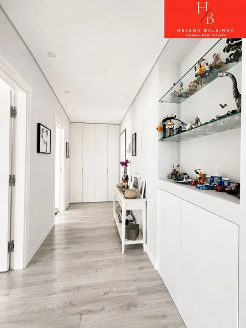 Apartamento T2 para Venda em Pontinha e Famões