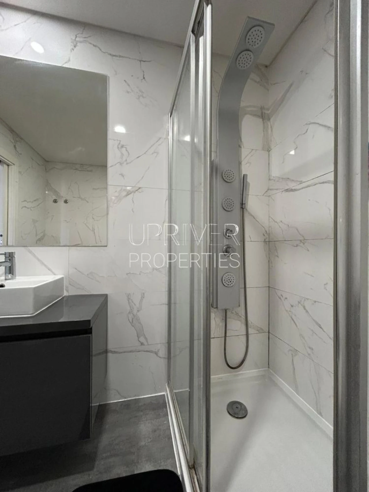 Apartamento T1 para Venda em Pontinha e Famões Foto 29