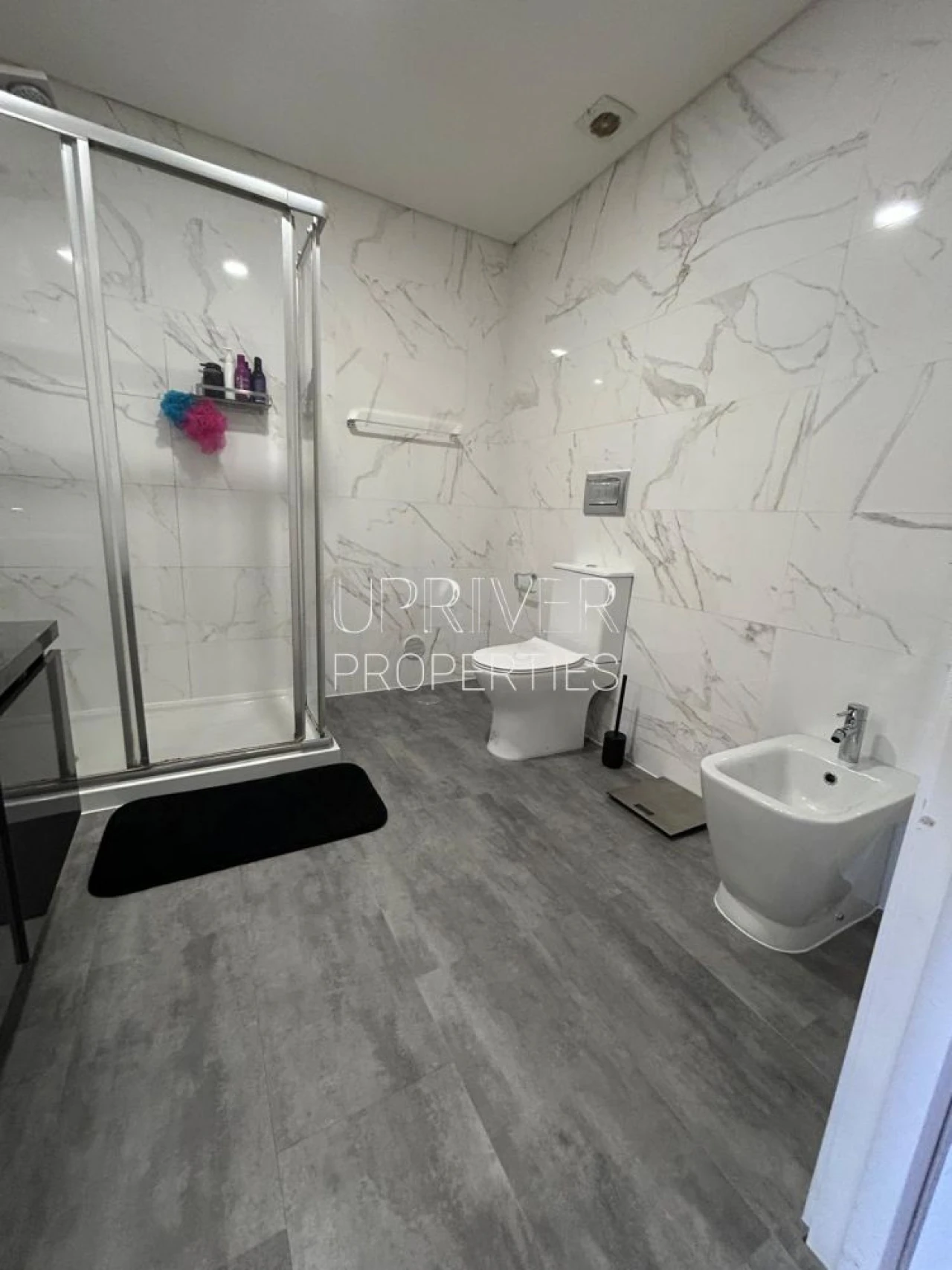 Apartamento T1 para Venda em Pontinha e Famões Foto 13