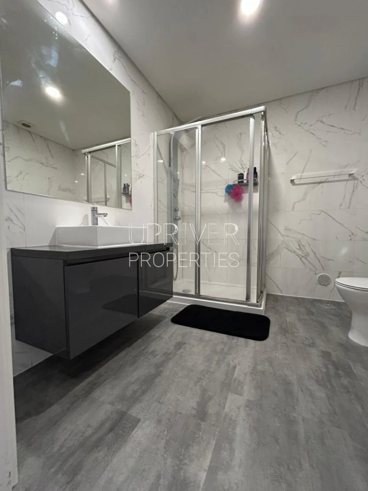 Apartamento T1 para Venda em Pontinha e Famões Foto 14