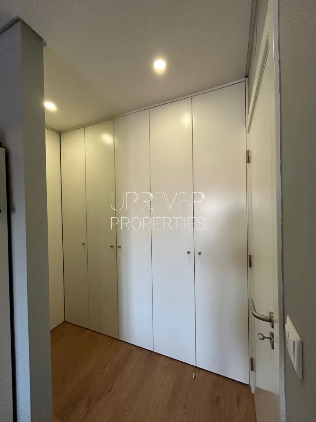 Apartamento T1 para Venda em Pontinha e Famões Foto 22