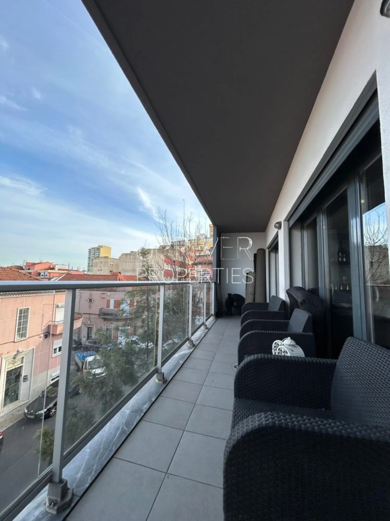 Apartamento T1 para Venda em Pontinha e Famões Foto 11