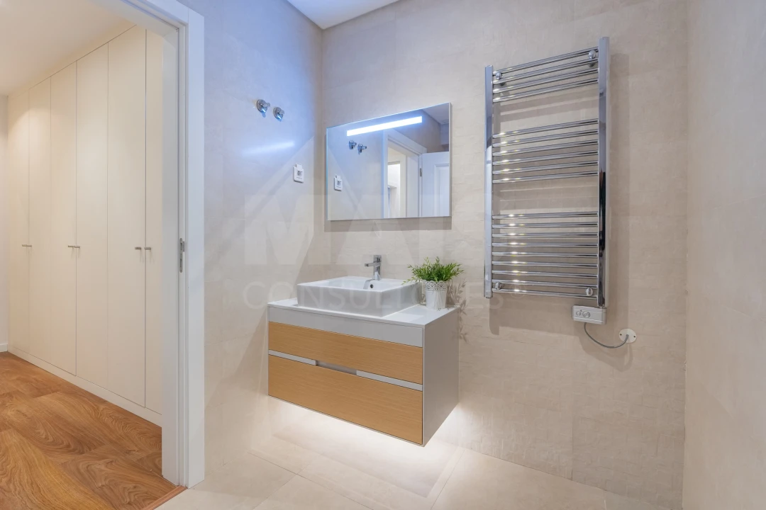 Apartamento T5 para Venda em Alverca do Ribatejo e Sobralinho Foto 10
