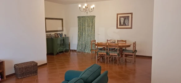 Moradia T3 para Venda em Porto Santo