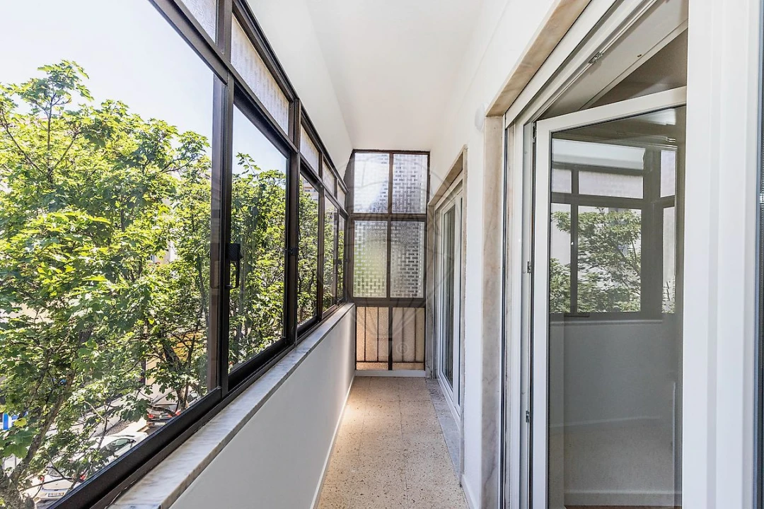 Apartamento T3 para Arrendamento em São Domingos de Benfica Foto 29