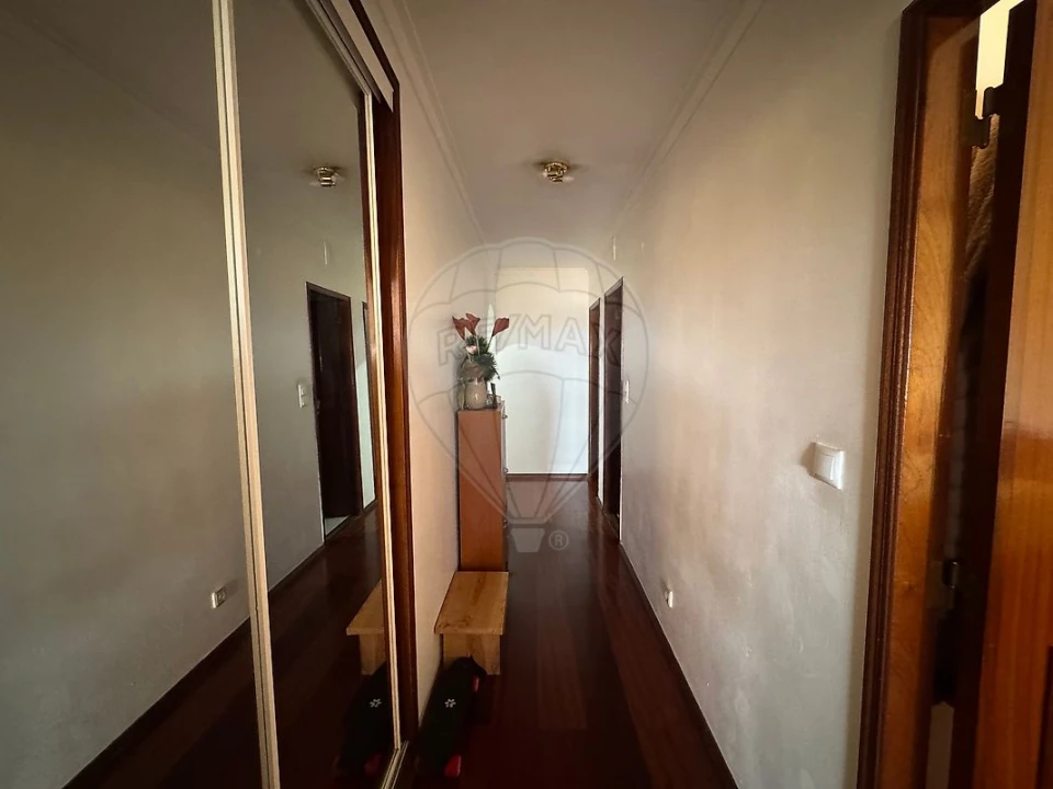 Apartamento T3 para Venda em Cacém e São Marcos Foto 33