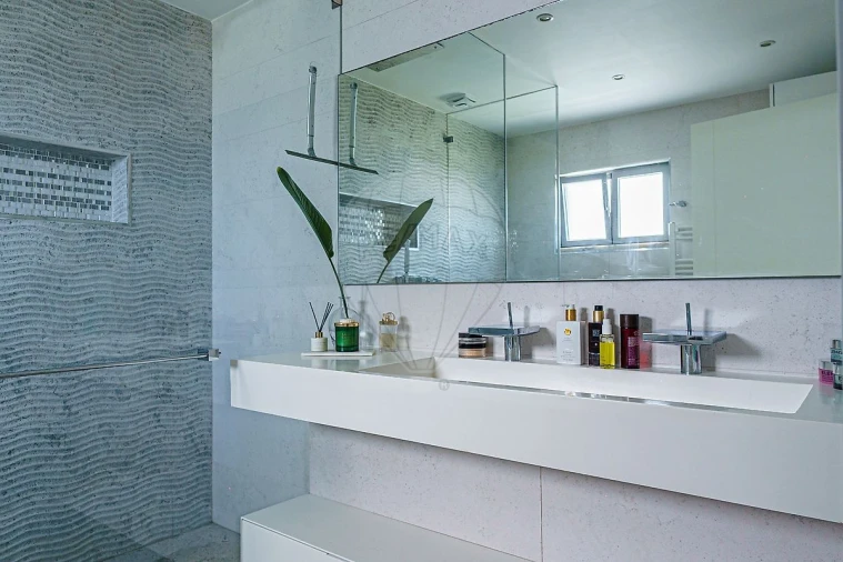 Apartamento T3 para Venda em Ajuda Foto 5