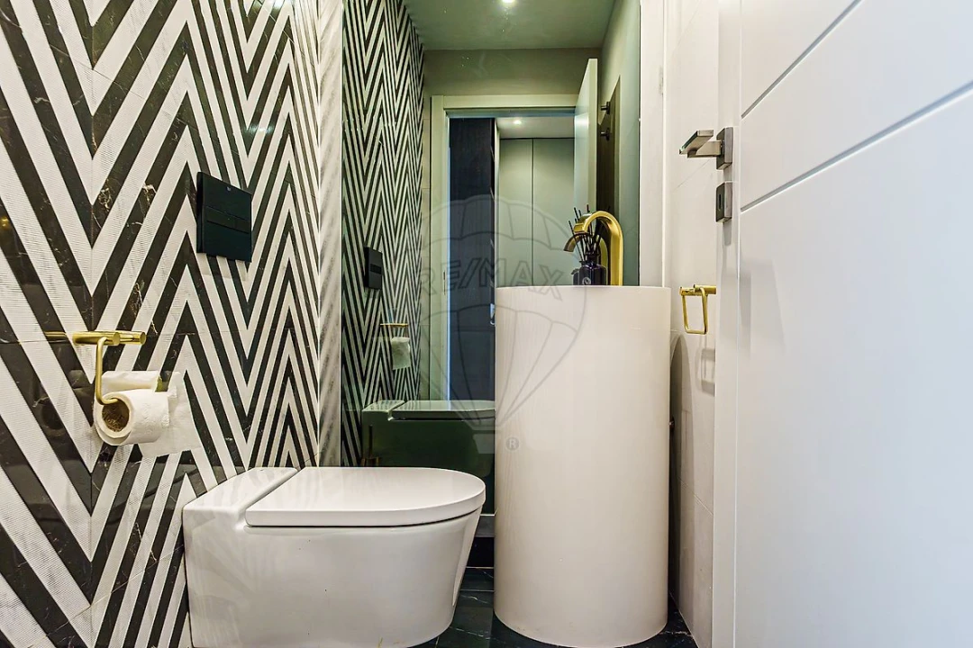 Apartamento T3 para Venda em Ajuda Foto 20