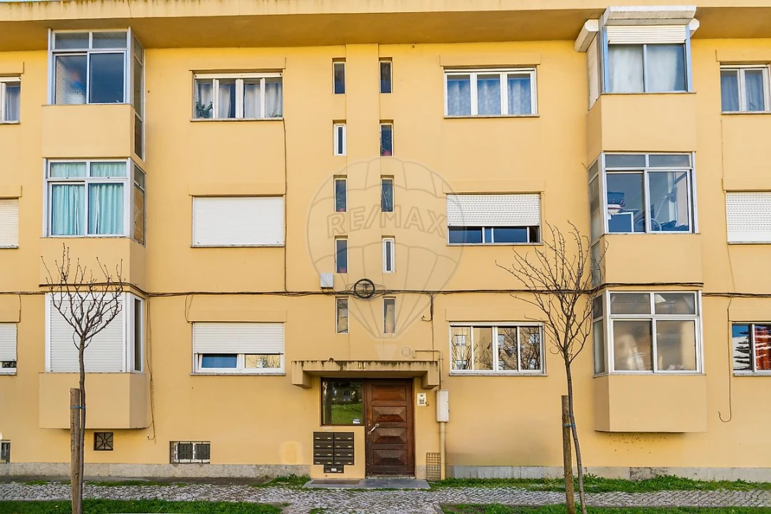 Apartamento T3 para Venda em Alverca do Ribatejo e Sobralinho Foto 18