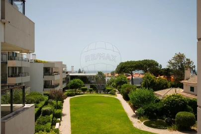 Apartamento T3 para Arrendamento em Carcavelos e Parede