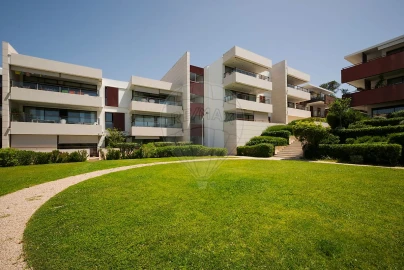 Apartamento T3 para Arrendamento em Carcavelos e Parede