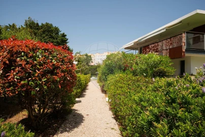 Apartamento T3 para Arrendamento em Carcavelos e Parede