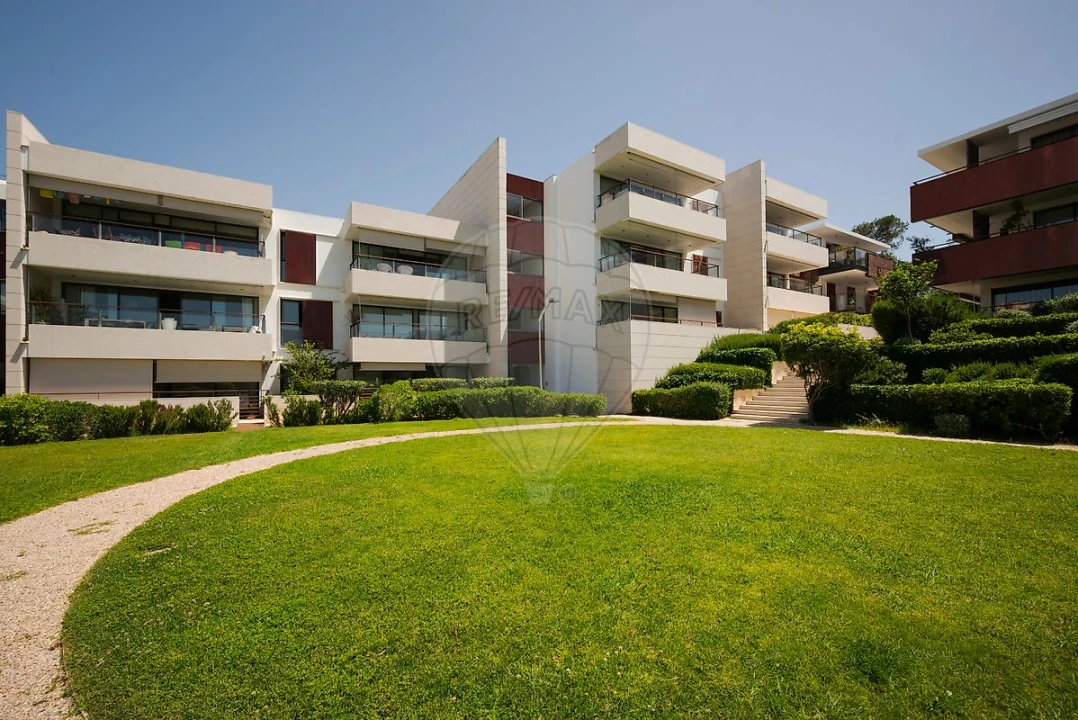 Apartamento T3 para Arrendamento em Carcavelos e Parede Foto 41