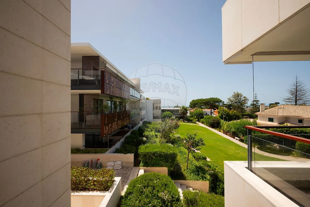 Apartamento T3 para Arrendamento em Carcavelos e Parede Foto 5