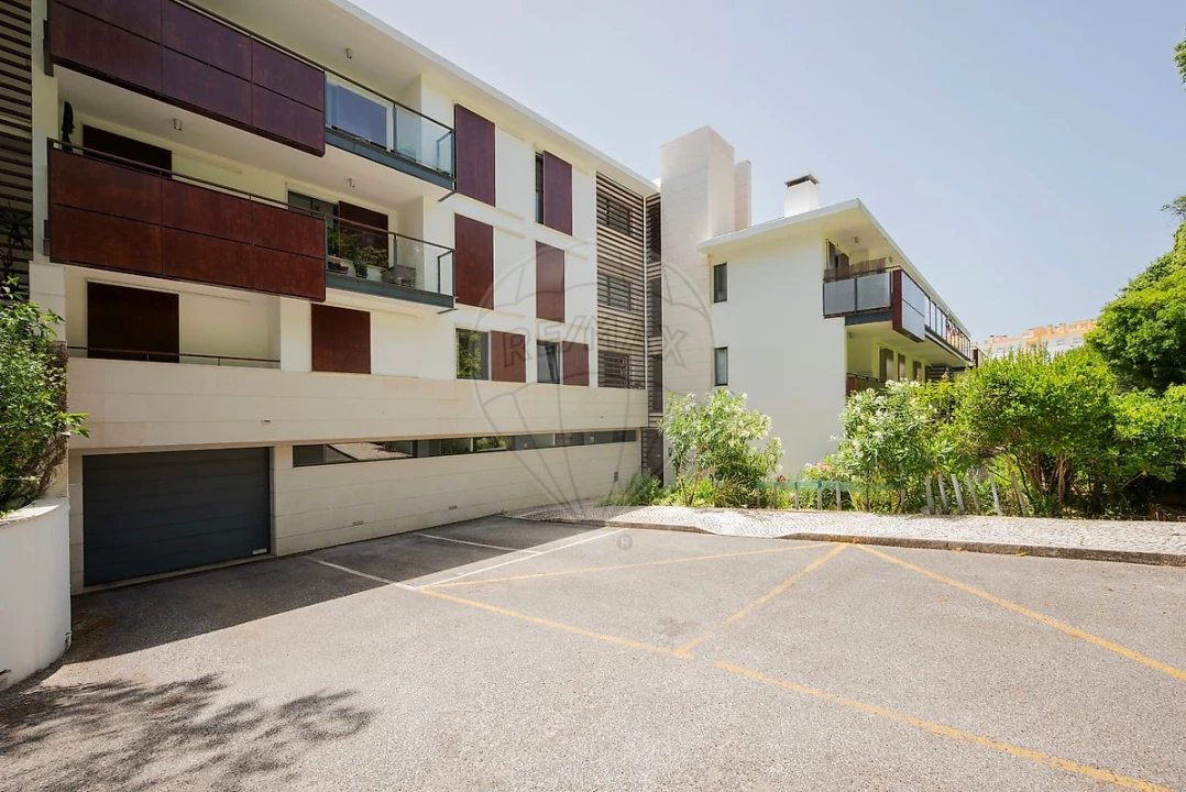 Apartamento T3 para Arrendamento em Carcavelos e Parede Foto 25