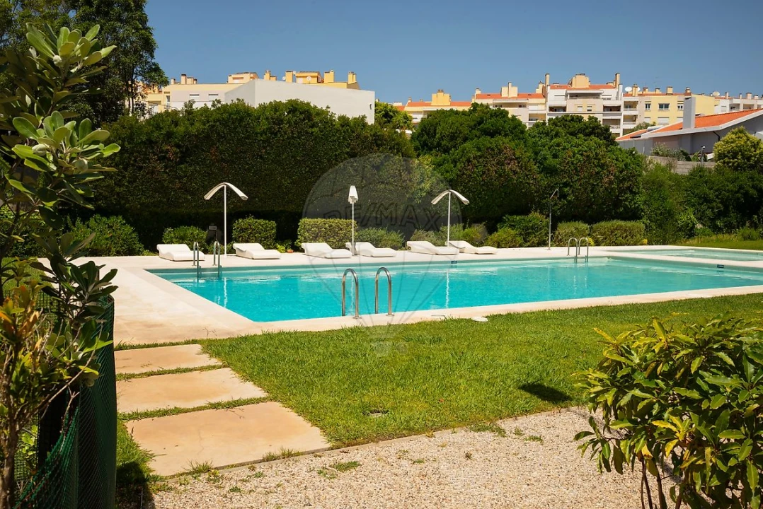 Apartamento T3 para Arrendamento em Carcavelos e Parede Foto 30