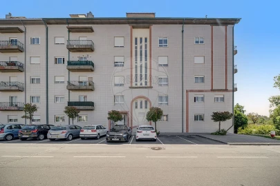 Apartamento T2 para Venda em Eixo e Eirol