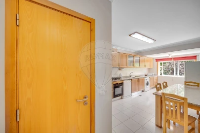 Apartamento T2 para Venda em Eixo e Eirol