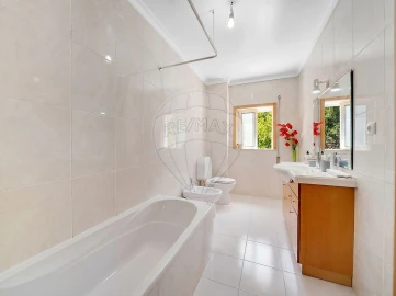 Apartamento T2 para Venda em Eixo e Eirol