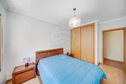 Apartamento T2 para Venda em Eixo e Eirol