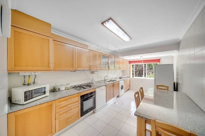 Apartamento T2 para Venda em Eixo e Eirol