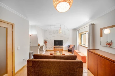 Apartamento T2 para Venda em Eixo e Eirol