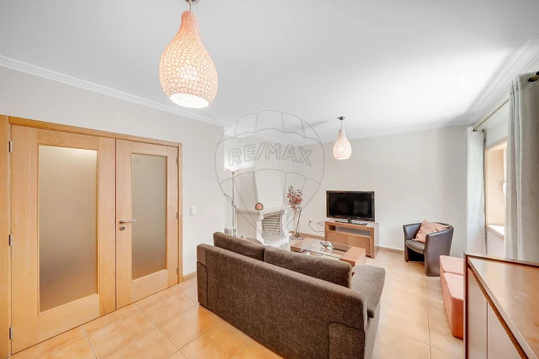 Apartamento T2 para Venda em Eixo e Eirol Foto 5