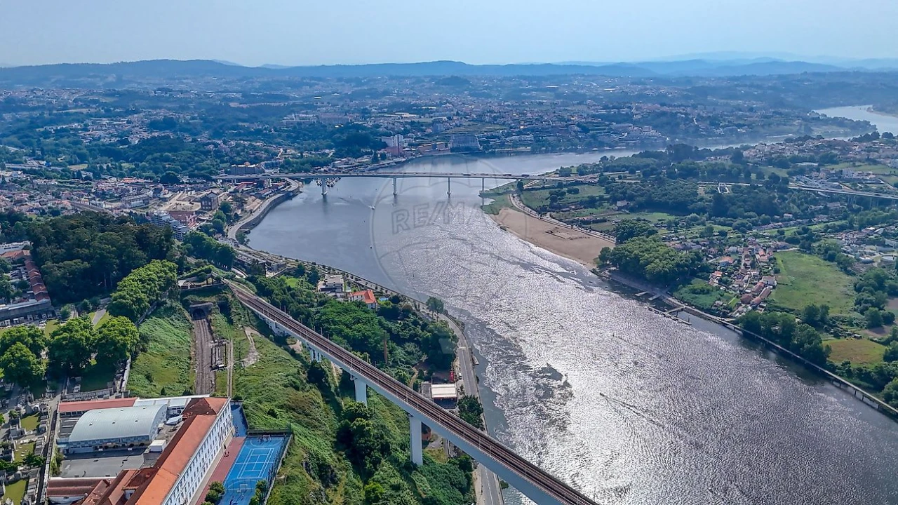 Apartamento para Venda em Cedofeita, Santo Ildefonso, Sé, Miragaia, São Nicolau e Vitória Foto 22