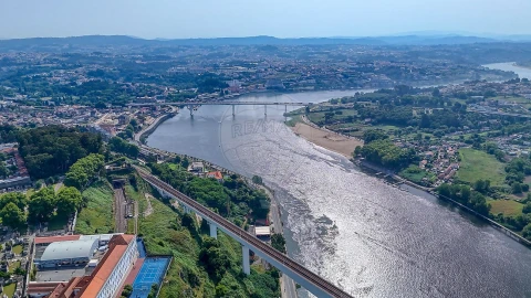 Apartamento para Venda em Cedofeita, Santo Ildefonso, Sé, Miragaia, São Nicolau e Vitória