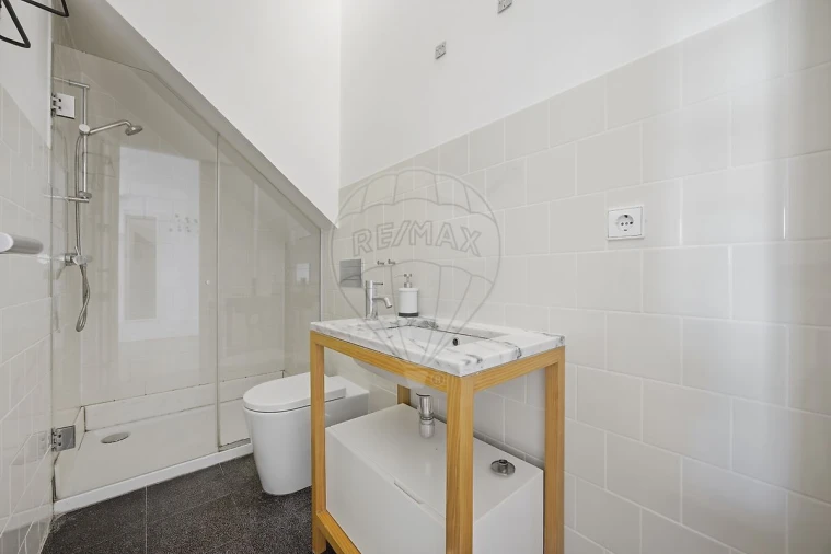 Apartamento para Venda em Cedofeita, Santo Ildefonso, Sé, Miragaia, São Nicolau e Vitória Foto 19