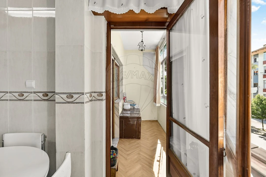 Apartamento T2 para Venda em Alto do Seixalinho, Santo André e Verderena Foto 3