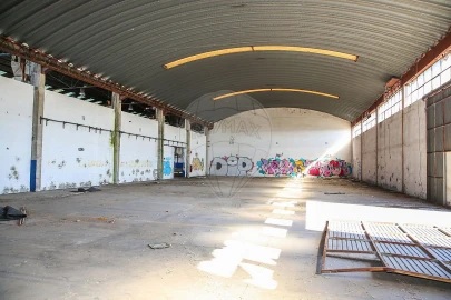 Armazém para Venda em Aveiras de Baixo