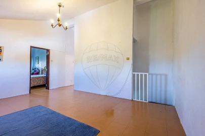 Moradia T4 para Venda em Aveiras de Cima