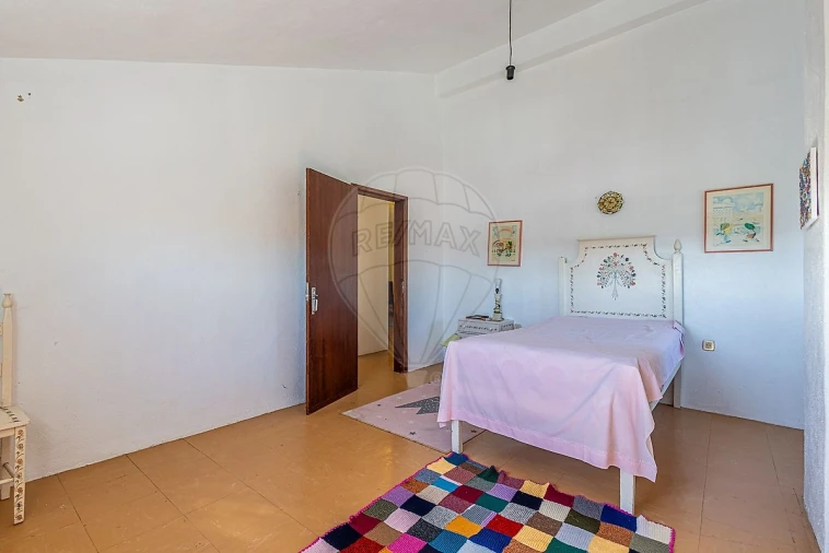 Moradia T4 para Venda em Aveiras de Cima Foto 35