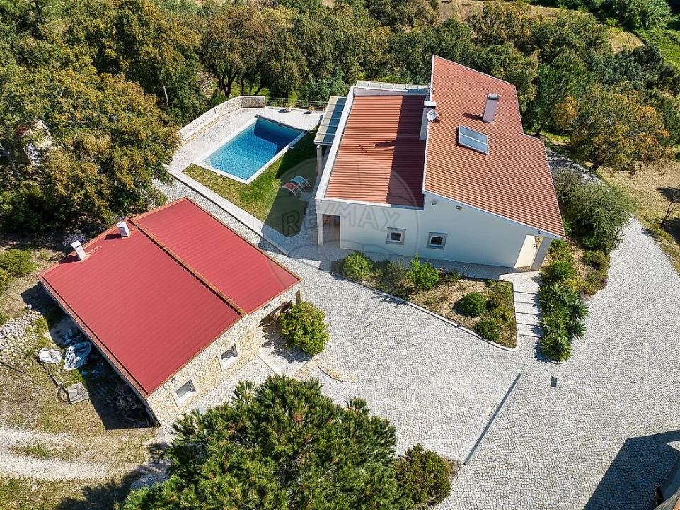Quinta T4 para Venda em São Sebastião Foto 10