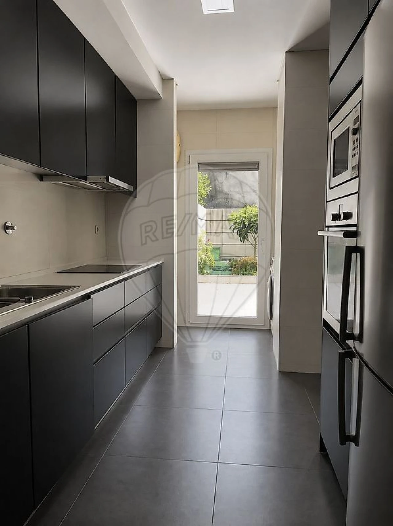Apartamento T2 para Venda em Mafamude e Vilar do Paraíso Foto 5