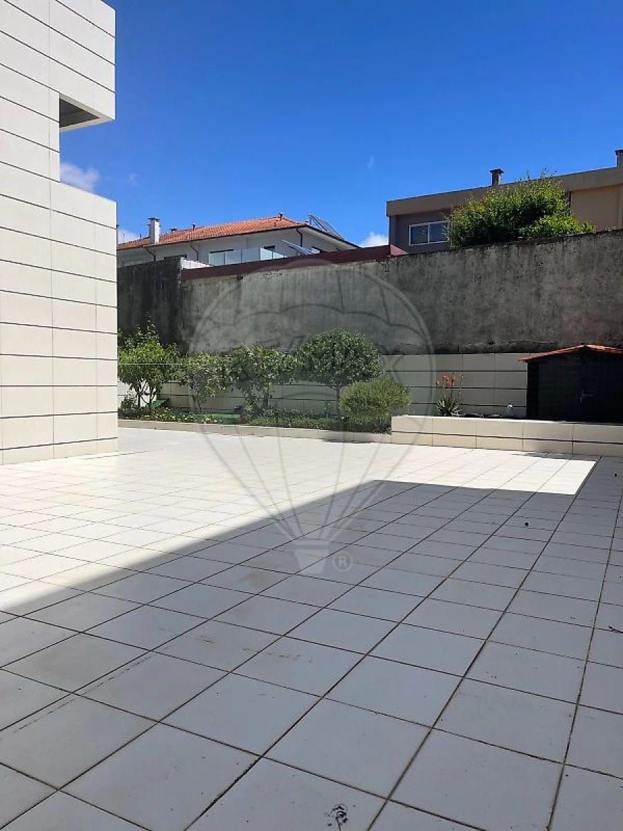 Apartamento T2 para Venda em Mafamude e Vilar do Paraíso Foto 10