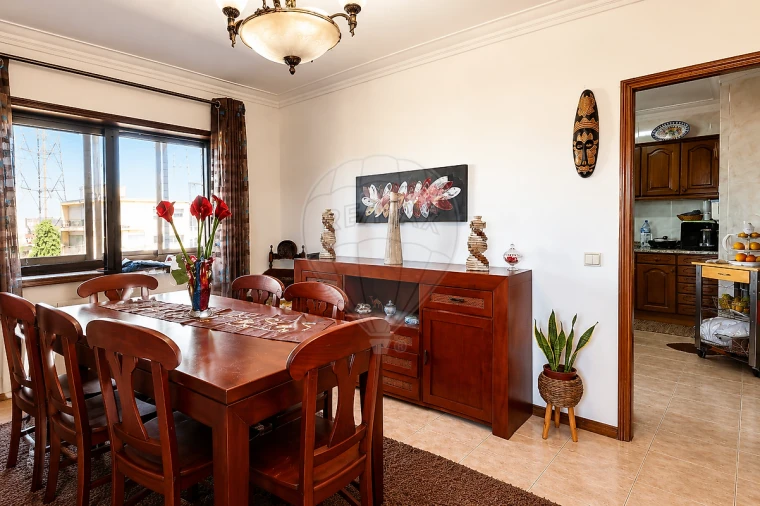 Apartamento T3 para Venda em Nogueira e Silva Escura Foto 7