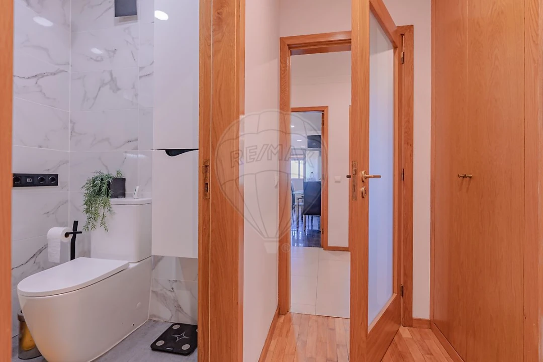 Apartamento T2 para Venda em Moreira Foto 33
