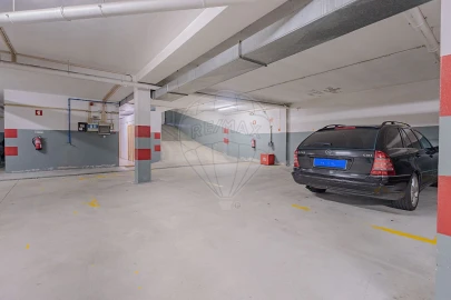 Apartamento T2 para Venda em Moreira