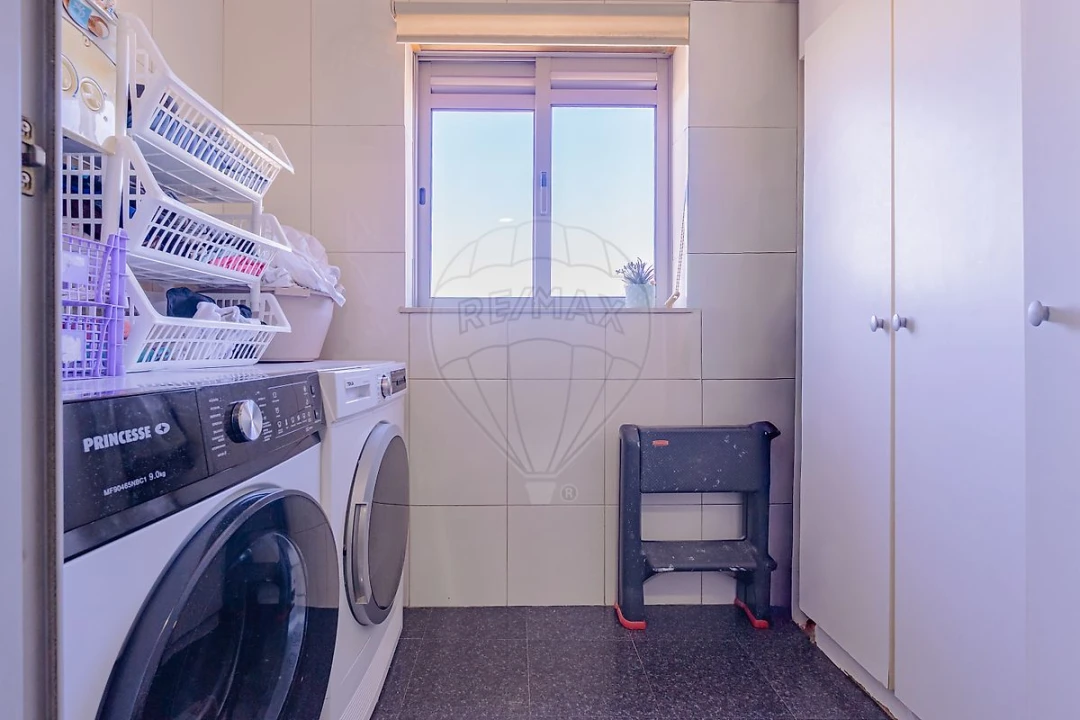 Apartamento T2 para Venda em Moreira Foto 20