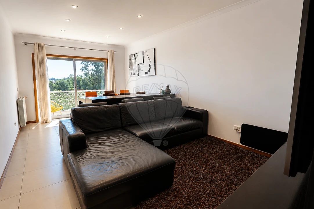 Apartamento T2 para Venda em Moreira Foto 11