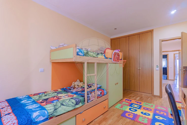 Apartamento T2 para Venda em Moreira Foto 29