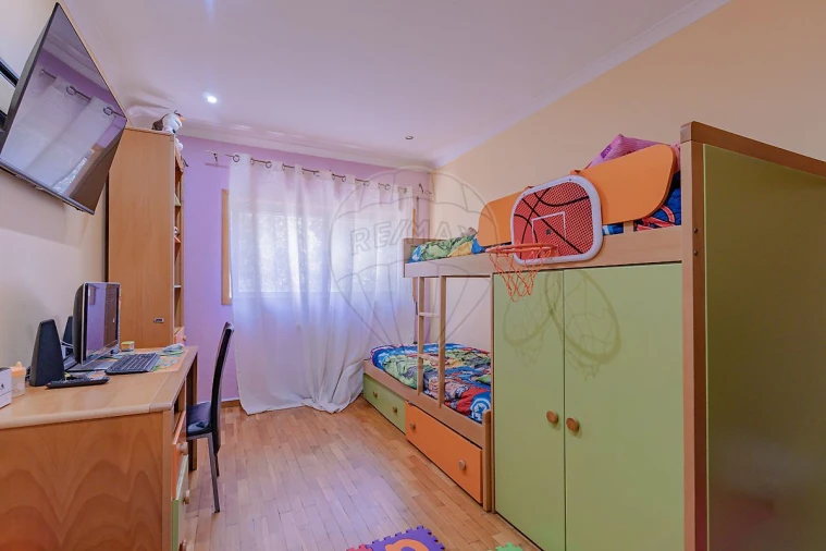 Apartamento T2 para Venda em Moreira Foto 30