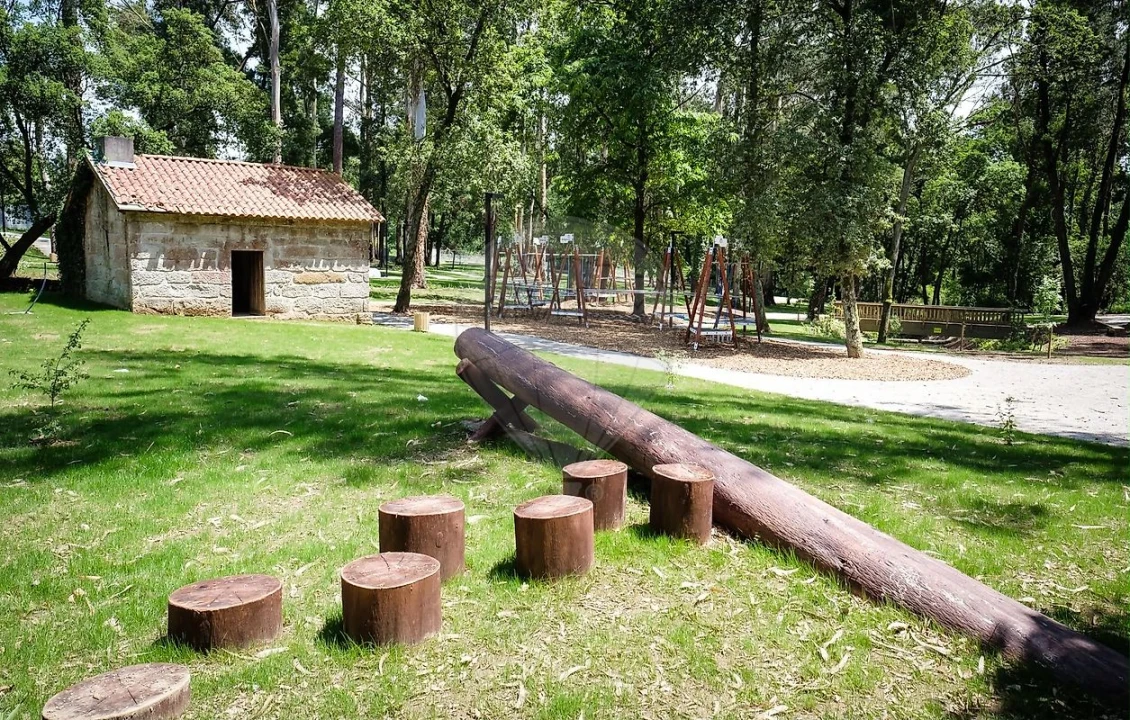 Apartamento T2 para Venda em Moreira Foto 24