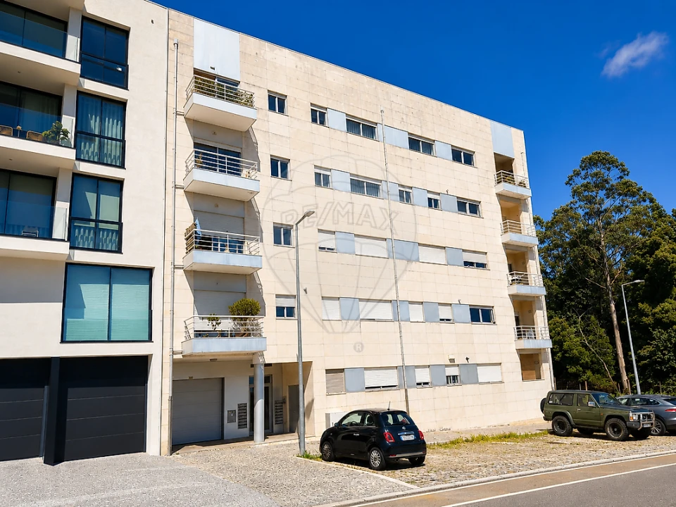 Apartamento T2 para Venda em Moreira Foto 13