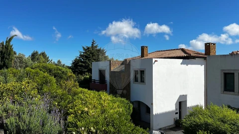 Moradia T3 para Venda em Alcabideche