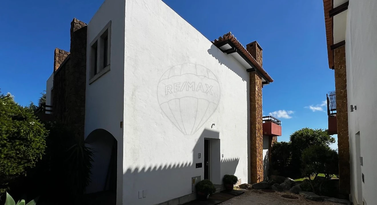 Moradia T3 para Venda em Alcabideche Foto 6