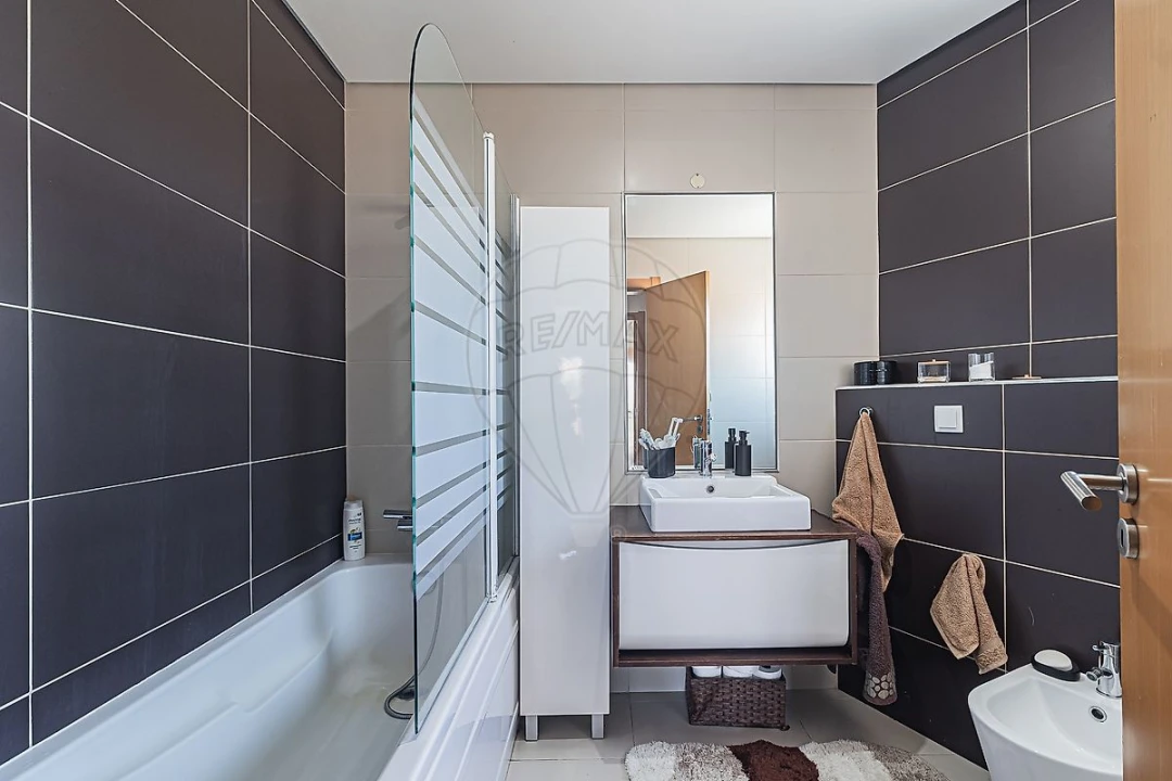 Apartamento T2 para Venda em Algueirão-Mem Martins Foto 29