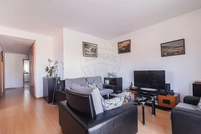 Apartamento T2 para Venda em Algueirão-Mem Martins